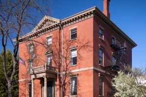 The Brown Faculty Club
